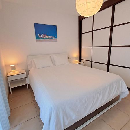 Spacious Apartment With Large Private Garden In Palm Mar Extérieur photo