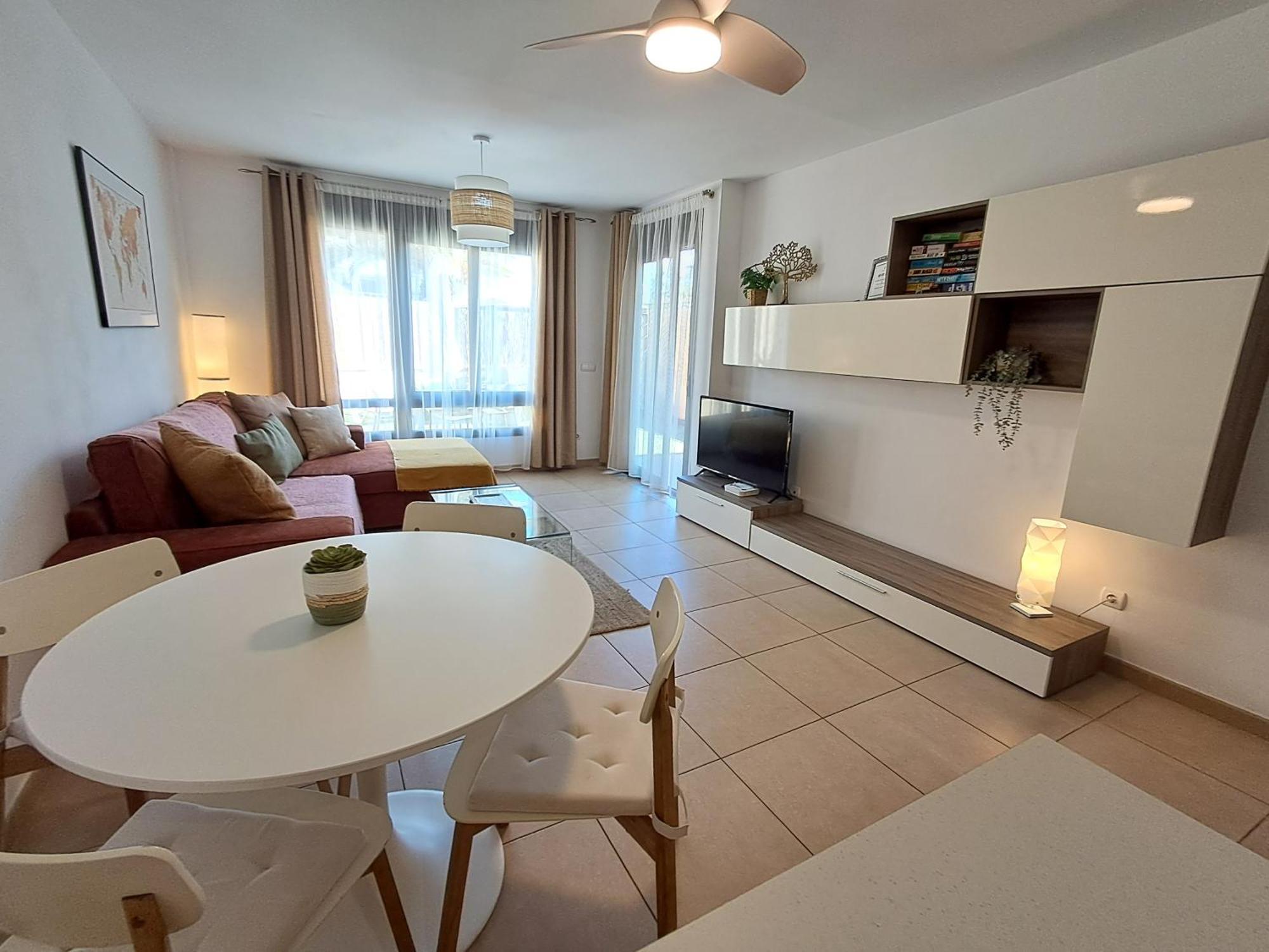 Spacious Apartment With Large Private Garden In Palm Mar Extérieur photo
